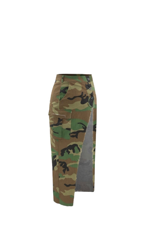 Seiless Camo Skirt